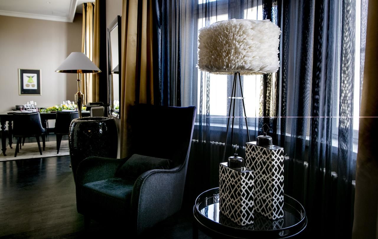 Отель Hotel Lilla Roberts Хельсинки