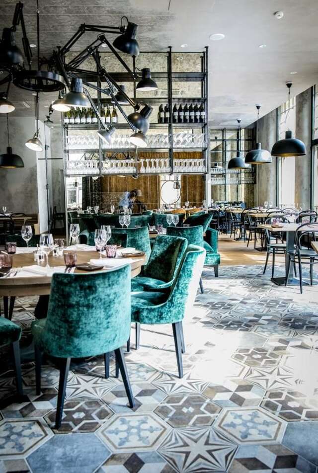 Отель Hotel Lilla Roberts Хельсинки-35